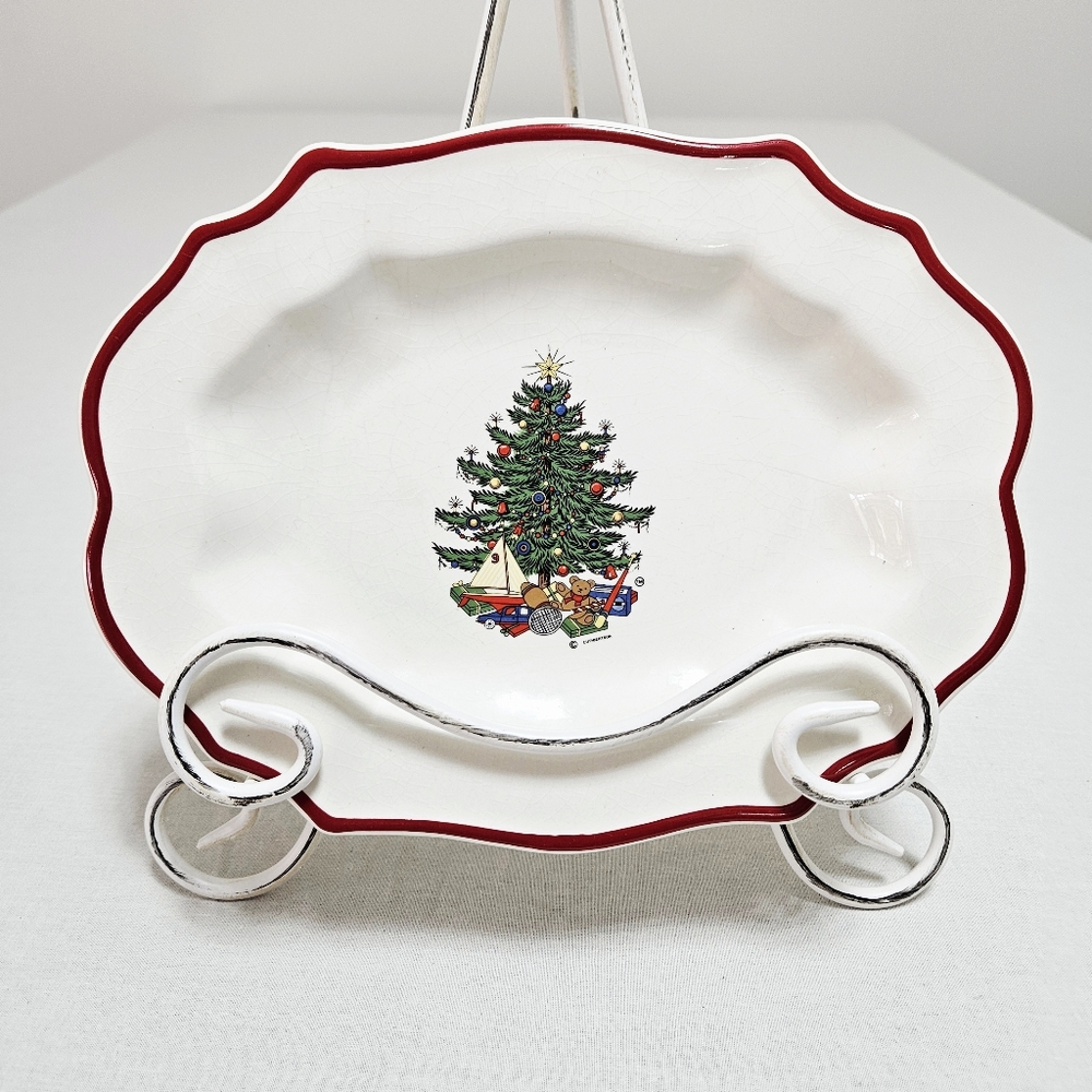 Cuthbertson American Christmass Tree Platter‎ Holiday England Cream Red Rim 9"